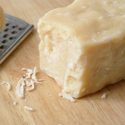 پنیر پارمسان-parmesan-cheese
